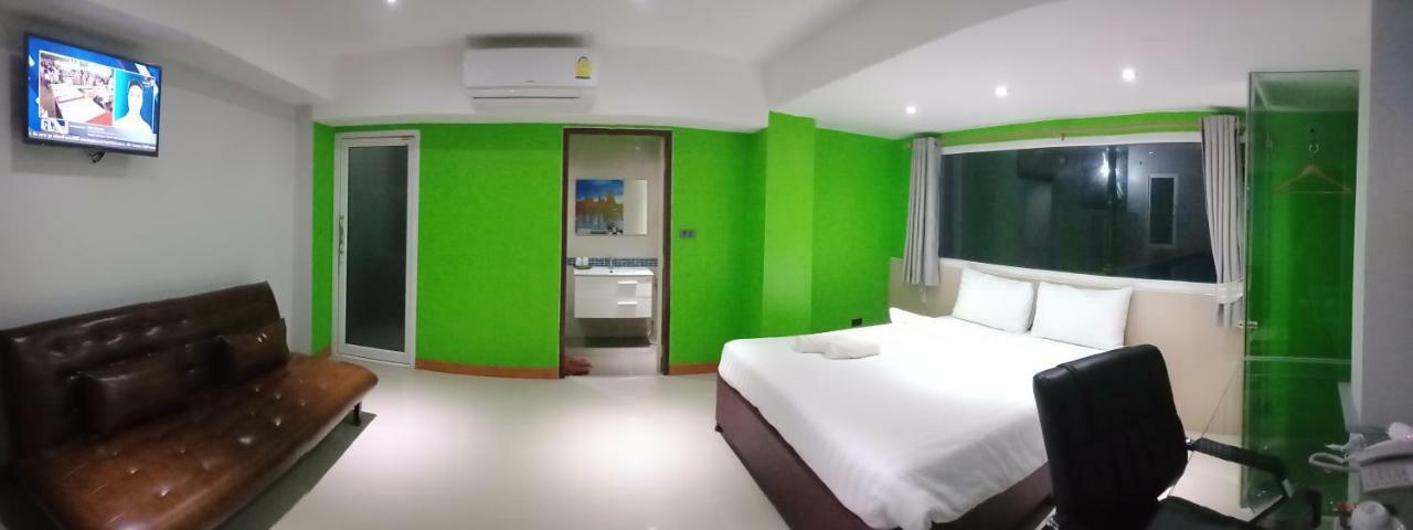 Blue Orchids Hotel